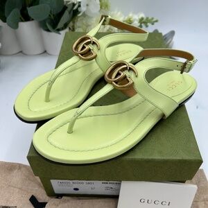 Women’s Gucci, GG Marmont, leather thong, sandals, pistachio sz 37 made Italy